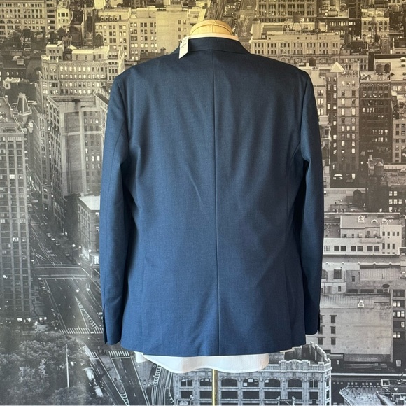 🎯SOLD🎯 Banana Republic Slim Fit Suit Jacket/Blazer NWT - Picture 4 of 13